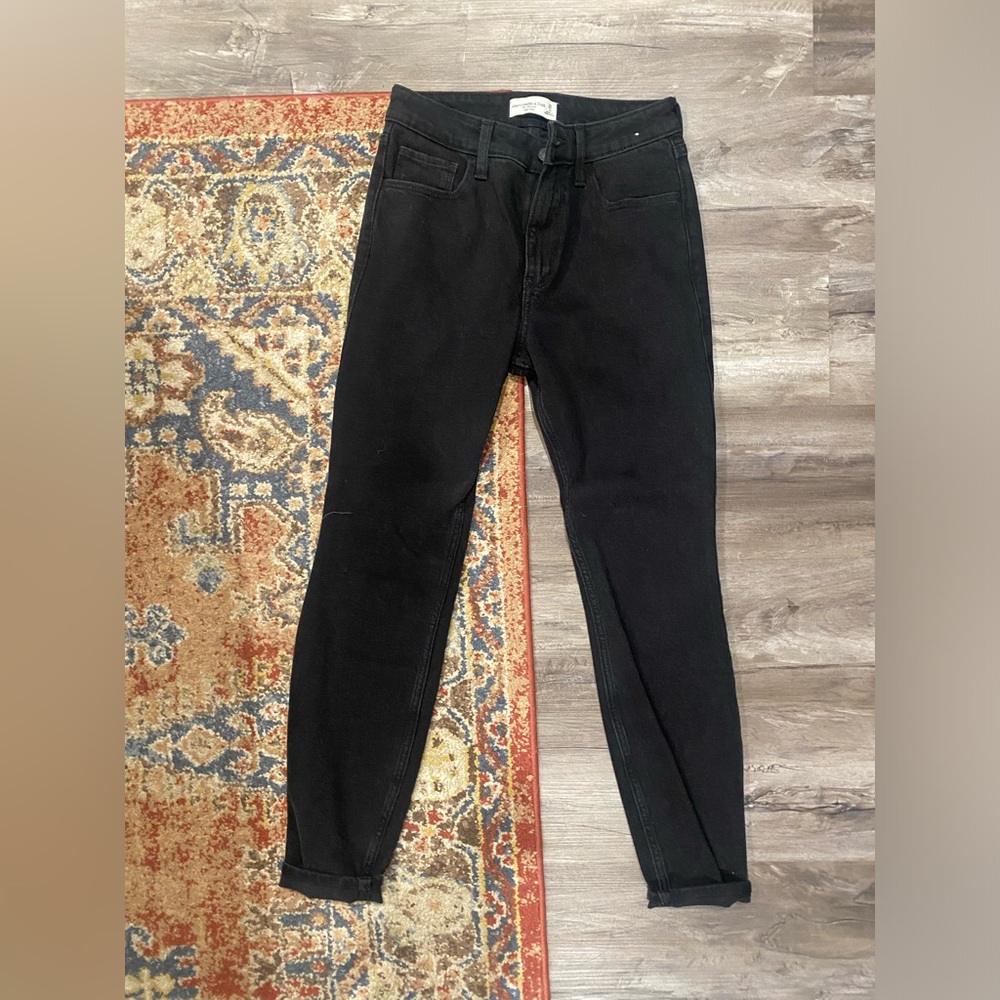 Abercrombie and Fitch Skinny Jean Size 2